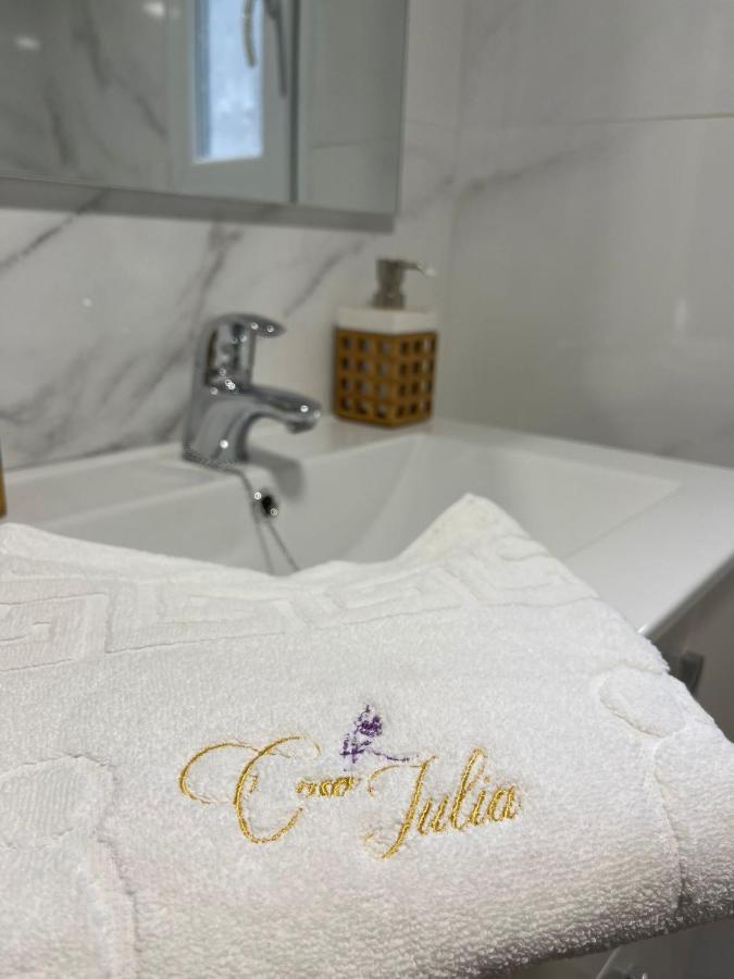 Casa Iulia Hotell Haro Exteriör bild