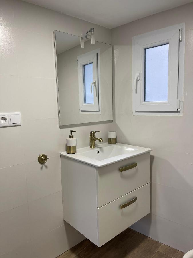 Casa Iulia Hotell Haro Exteriör bild