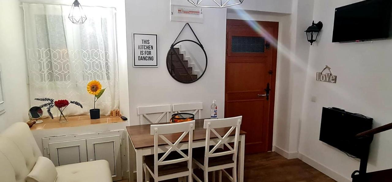 Casa Iulia Hotell Haro Exteriör bild